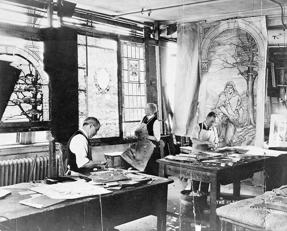 <p>На фото: 1902 год. &laquo;Tiffany Studios&raquo;.&nbsp;</p>
