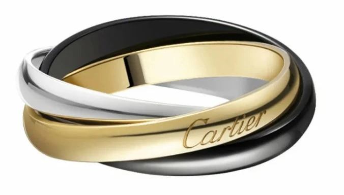 <p>На фото: Cartier Trinity</p>
