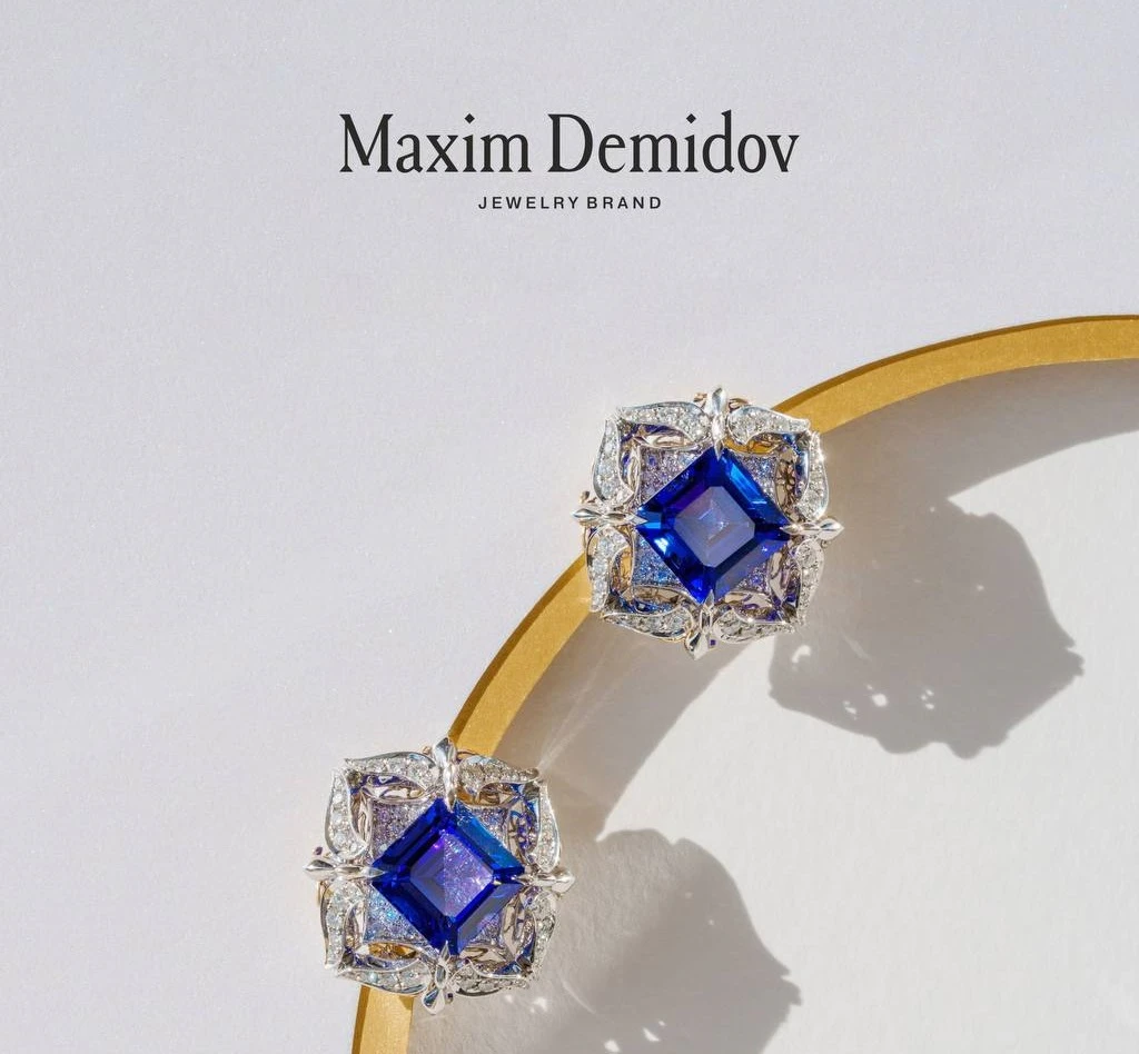 <p><em>На фото: серьги с танзанитами <a data-entity-type="MessageEntityUrl" dir="auto" href="https://maxim-demidov.ru/products/sergi-kod-krasoty" rel="noopener noreferrer" target="_blank" title="https://maxim-demidov.ru/products/sergi-kod-krasoty">«Код красоты»</a> от Ювелирного дома Maxim Demidov</em></p>