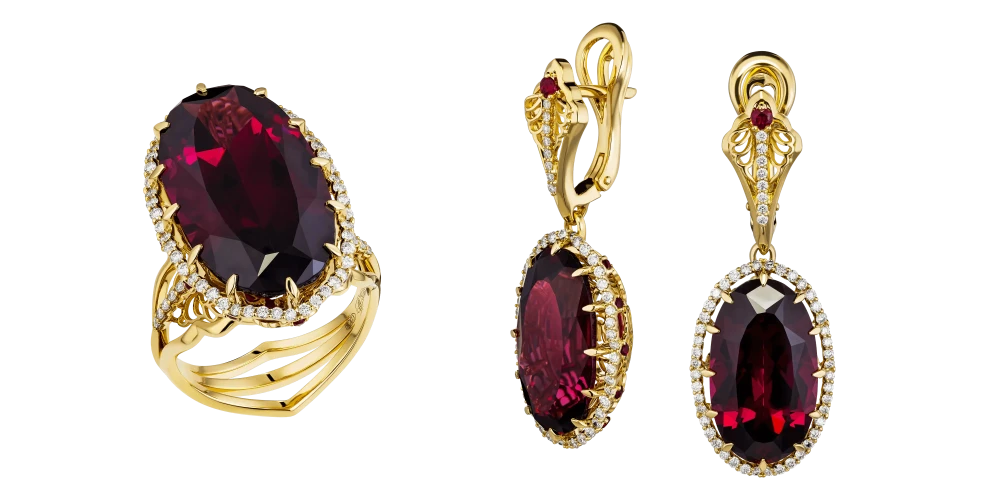 Гарнитур «Напоенный силой огня» Гарнитур «Напоенный силой огня»