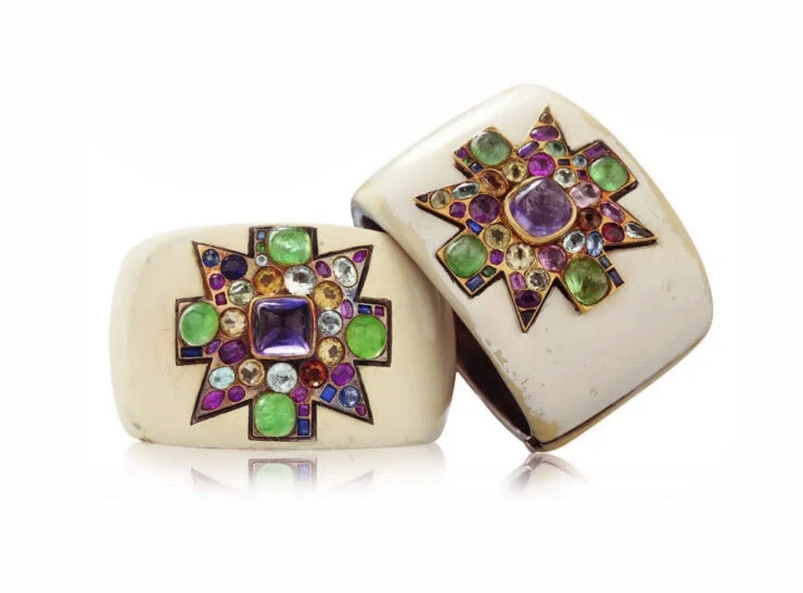 <p><em>На фото: браслет «Мальтийский крест»</em></p>
<p><em>*источник Pinterest</em></p>