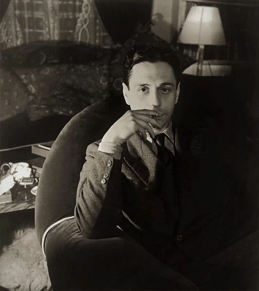 <p><em>На фото: Фулько ди Вердура</em></p>
<p><em>*источник Pinterest</em></p>