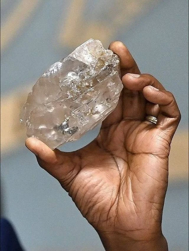 <p><em>На фото: второй по величине в мире бриллиант – Мотсведи</em></p>