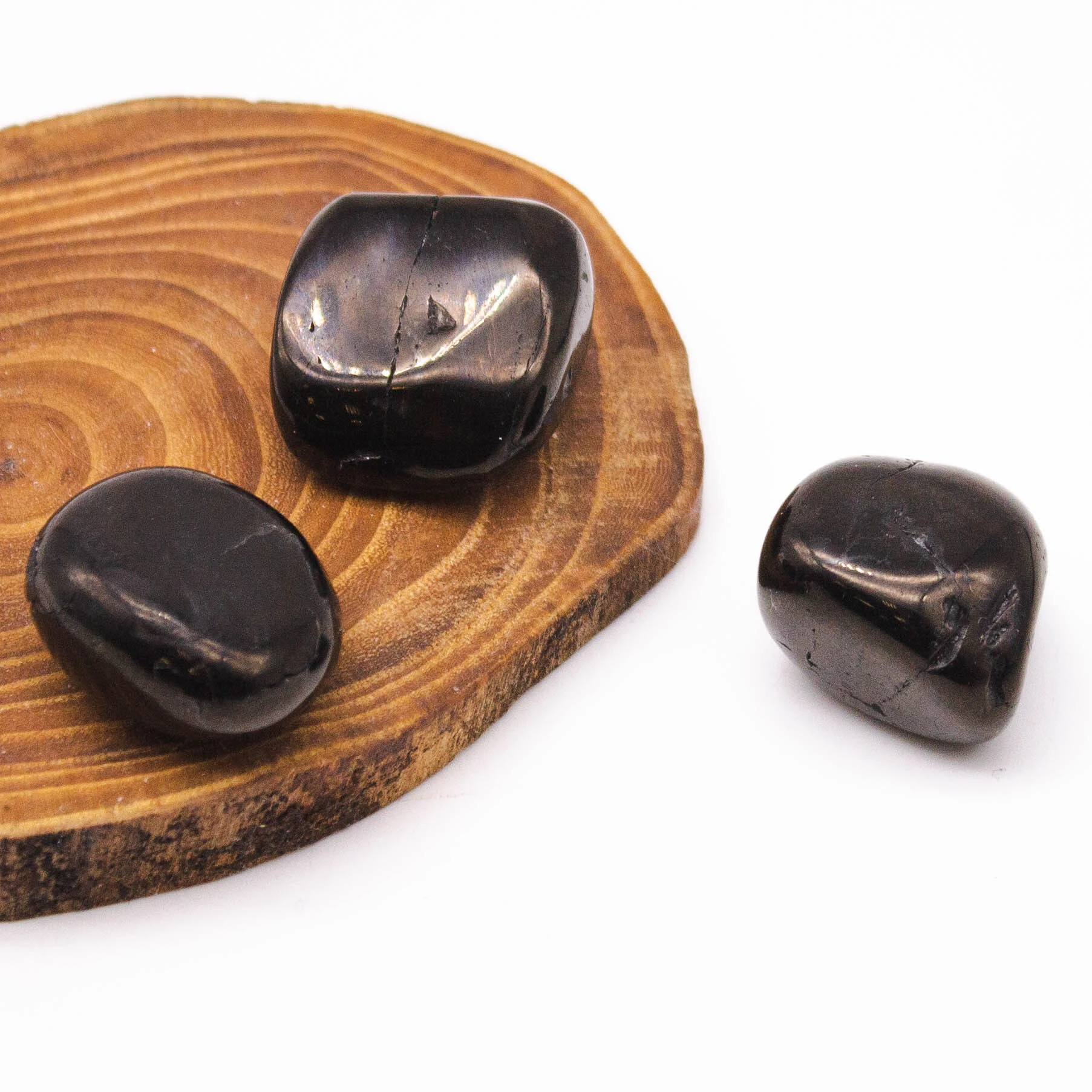 <p><em>На фото: Гагат</em></p>
