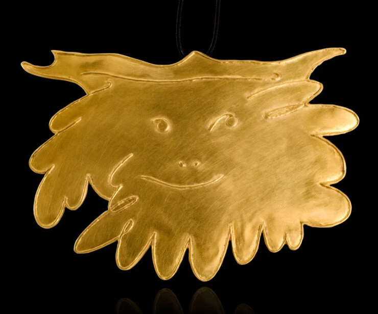 <p><em>На фото: ювелирная работа Пабло Пикассо в коллаборации с&nbsp;Франсуа Гюго</em></p>
