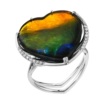 Кольцо «Вселенная в ладонях»