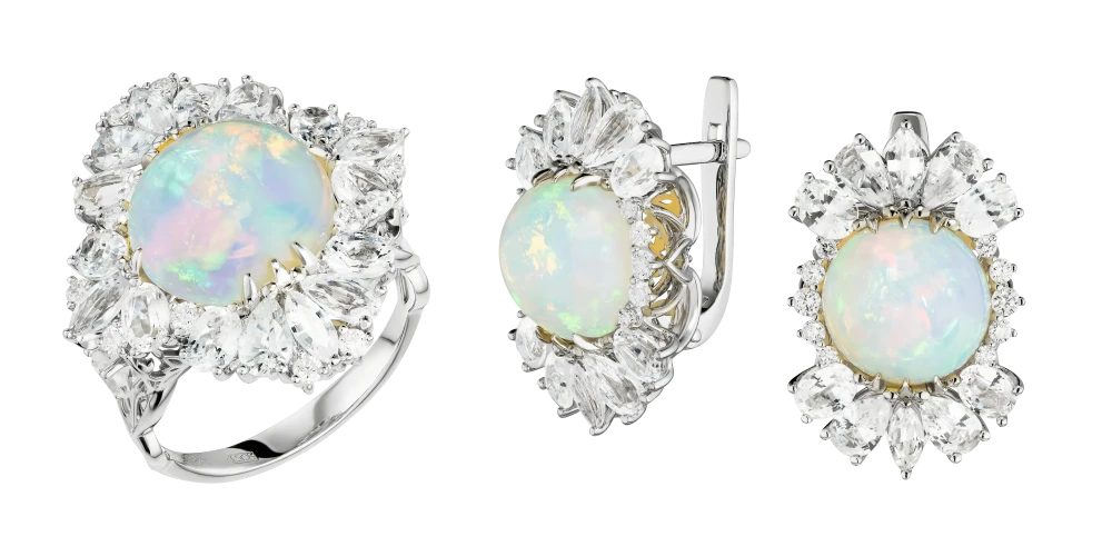 Гарнитур «Кружа в потоке света»