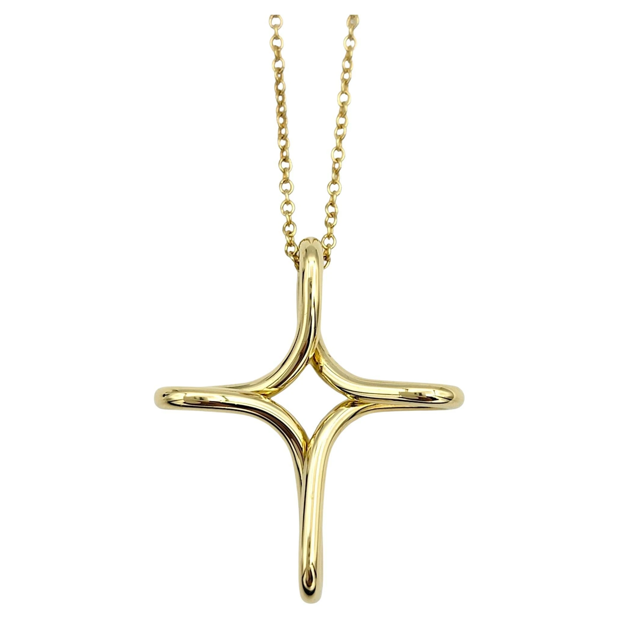 <p><em>На фото:&nbsp;Infinity Cross</em></p>

